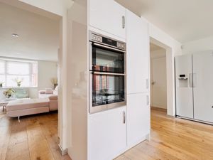 Integrated appliances- click for photo gallery